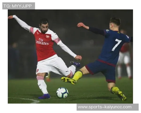 姆希塔良伤愈回归球队训练有望入选对比萨比赛大名单